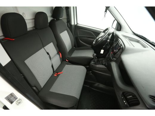 Fiat Dobl&ograve; 1.6 MJ | 105PK | Euro6 | 3-Zits | Airco | Cruise | Trekhaak | Navi | Elektrpakket ActivLease financial lease