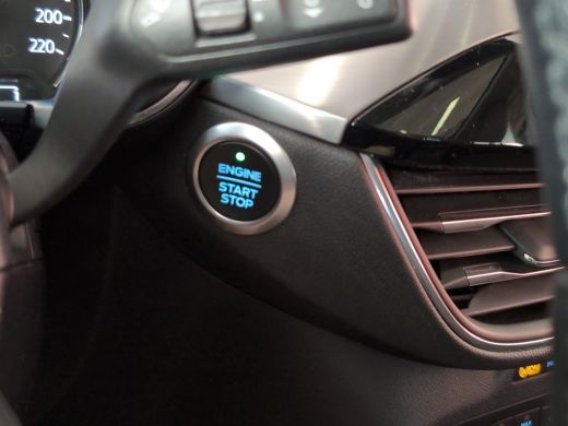 Ford Kuga 2.5 PHEV Titanium X | Pano | Head-Up | Adap. Cruise | Apple Carplay | Navi | Winter Pack ActivLease financial lease