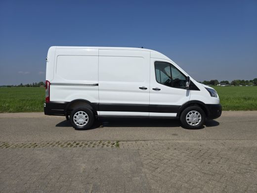 Ford Transit 350 2.0 TDCI L2 H2 - 130 Pk - Euro 6 - Airco - Cruise Control ActivLease financial lease