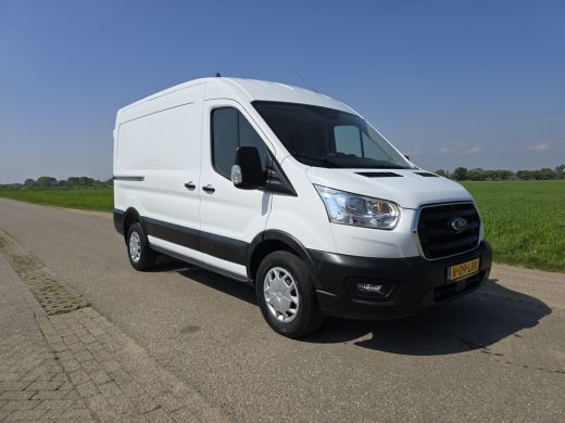 Ford Transit 350 2.0 TDCI L2 H2 - 130 Pk - Euro 6 - Airco - Cruise Control ActivLease financial lease