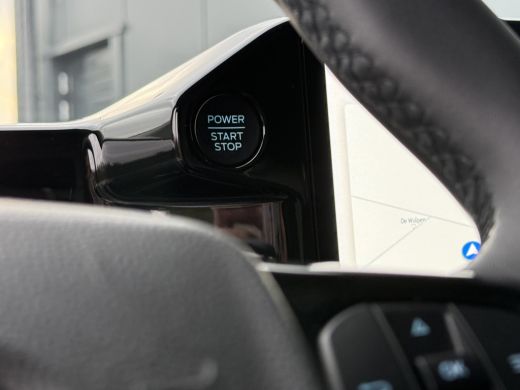 Ford Transit Custom 320 2.0 TDCI 150 PK / VERKOCHT! / LIMITED / L1H1 / ADAPTIVE CRUISE / **FABRIEKSGARANTIE** /CAMERA... ActivLease financial lease