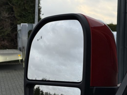 Ford Transit Custom 320 2.0 TDCI 150 PK / VERKOCHT! / LIMITED / L1H1 / ADAPTIVE CRUISE / **FABRIEKSGARANTIE** /CAMERA... ActivLease financial lease