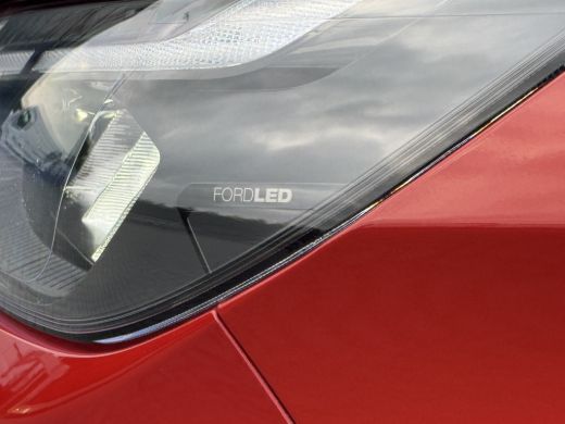 Ford Transit Custom 320 2.0 TDCI 150 PK / VERKOCHT! / LIMITED / L1H1 / ADAPTIVE CRUISE / **FABRIEKSGARANTIE** /CAMERA... ActivLease financial lease