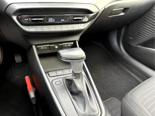 Hyundai i20 1.0 T-GDI Premium Sky Schuif-Kanteldak, Camera, Carplay ActivLease financial lease