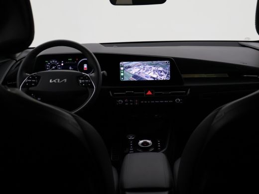 Kia Niro EV EXECUTIVE 64.8 kWh *5.677 KM* + LEDER | STOELVENTILATIE | HEAD-UP | HARMAN/KARDON | STOELVERW. V+A ActivLease financial lease
