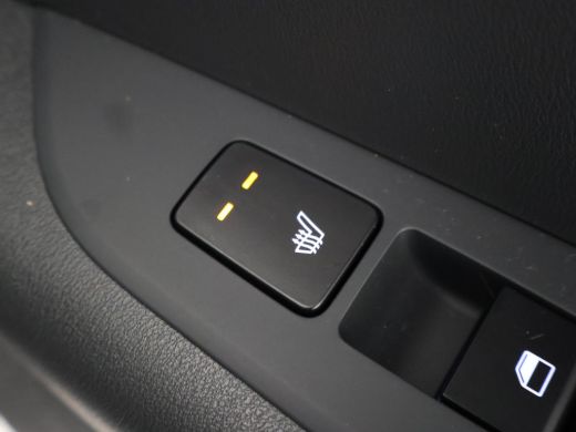 Kia Niro EV EXECUTIVE 64.8 kWh *5.677 KM* + LEDER | STOELVENTILATIE | HEAD-UP | HARMAN/KARDON | STOELVERW. V+A ActivLease financial lease