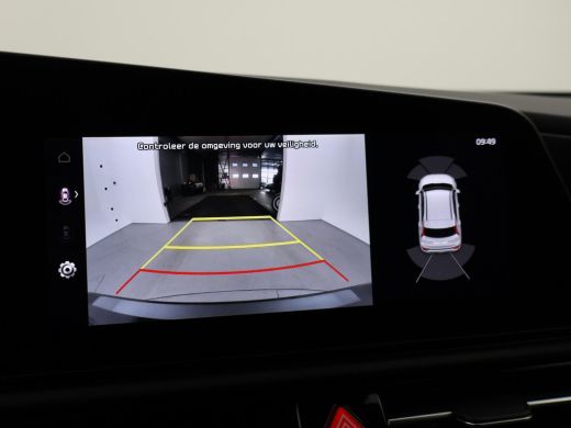 Kia Niro EV EXECUTIVE 64.8 kWh *5.677 KM* + LEDER | STOELVENTILATIE | HEAD-UP | HARMAN/KARDON | STOELVERW. V+A ActivLease financial lease