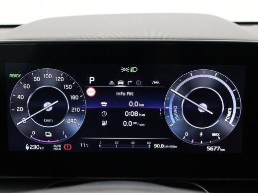 Kia Niro EV EXECUTIVE 64.8 kWh *5.677 KM* + LEDER | STOELVENTILATIE | HEAD-UP | HARMAN/KARDON | STOELVERW. V+A ActivLease financial lease