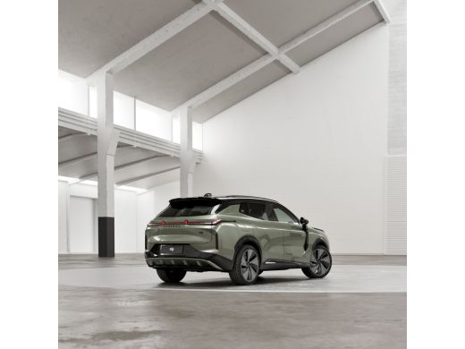 Lynk & Co 08 1.5 More | Achterbank verwarmd | Airco separaat achter | Apple Carplay/Android Auto|telefooninteg... ActivLease financial lease