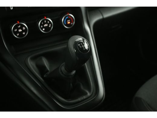 Mercedes-Benz Citan 112 CDI 116PK | Airco | Cruise | Navi | Carplay | MBUX | Stoelverw. | Parkeersens. ActivLease financial lease