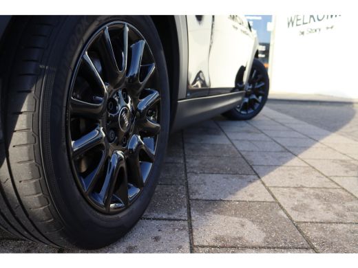 Mini Electric Classic / Sportstoelen / LED / PDC / Airconditioning / Cruise Control / Navigatie ActivLease financial lease