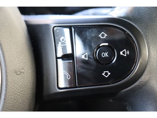 Mini Electric Classic / Sportstoelen / LED / PDC / Airconditioning / Cruise Control / Navigatie ActivLease financial lease