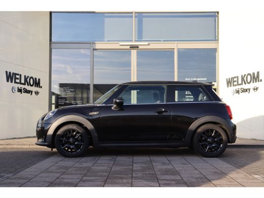 Mini Electric Classic / Sportstoelen / LED / PDC / Airconditioning / Cruise Control / Navigatie ActivLease financial lease