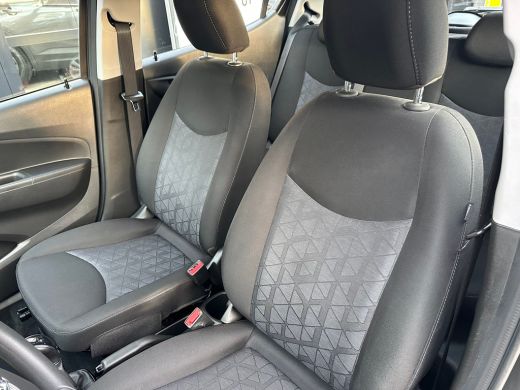 Opel KARL 1.0 75PK 120 Jaar Edition+ | PARKEERSENSOREN| CRUISE CONTROL| MISTLAMPEN VOOR| AIRCO| ActivLease financial lease