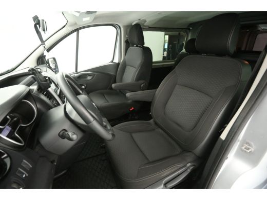 Opel Vivaro 1.6 CDTI L2H1 | Euro6 | Dubbele Cabine | Airco | Cruise | Trekh. | Navi | Sidebars | Parkeersens. ActivLease financial lease