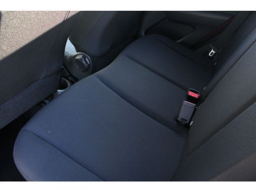 Peugeot 108 1.0 e-VTi Allure | Navi by app | Camera | Climate control | LED | Mistlampen | 21.500km | ActivLease financial lease