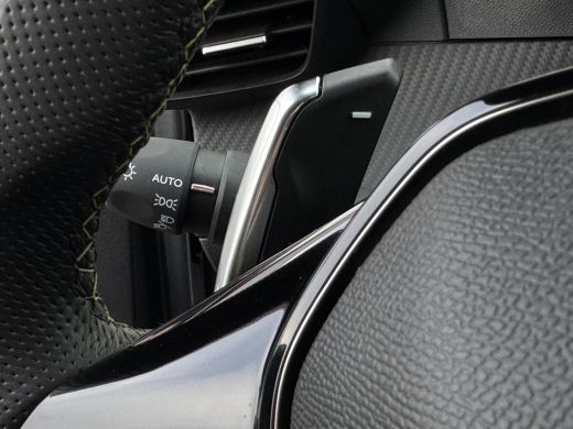 Peugeot 2008 1.2 PureTech 130 GT 360 CAMERA | 1/2 LEDER | FULL LED ActivLease financial lease