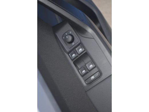 Seat Ibiza 1.0 TSI 95PK EcoTSI FR | CRUISE CONTROL | ALL SEASON | APP. CONNECT | CLIMATE CONTROL | FULL LED ActivLease financial lease