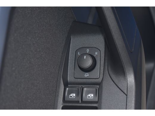 Seat Ibiza 1.0 TSI 95PK EcoTSI FR | CRUISE CONTROL | ALL SEASON | APP. CONNECT | CLIMATE CONTROL | FULL LED ActivLease financial lease