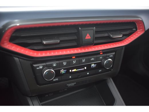 Seat Ibiza 1.0 TSI 95PK EcoTSI FR | CRUISE CONTROL | ALL SEASON | APP. CONNECT | CLIMATE CONTROL | FULL LED ActivLease financial lease