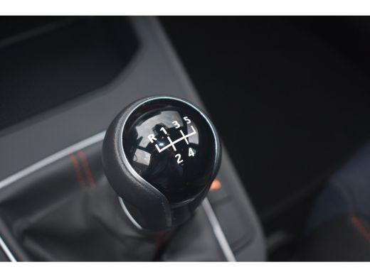 Seat Ibiza 1.0 TSI 95PK EcoTSI FR | CRUISE CONTROL | ALL SEASON | APP. CONNECT | CLIMATE CONTROL | FULL LED ActivLease financial lease