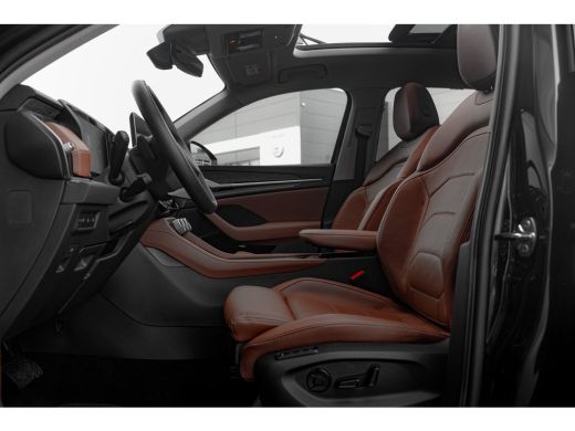 Skoda Kodiaq 1.5 TSI PHEV 204pk Business Edition | Panoramadak | Trekhaak | 360 Camera | Leder | Bestuurdersst... ActivLease financial lease