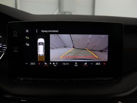 Skoda Octavia 1.4 TSI RS iV PHEV | Stoelverwarming | Head-Up | Matrix LED | Sfeerverlichting | Adaptive cruise ... ActivLease financial lease