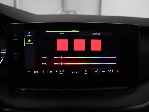 Skoda Octavia 1.4 TSI RS iV PHEV | Stoelverwarming | Head-Up | Matrix LED | Sfeerverlichting | Adaptive cruise ... ActivLease financial lease