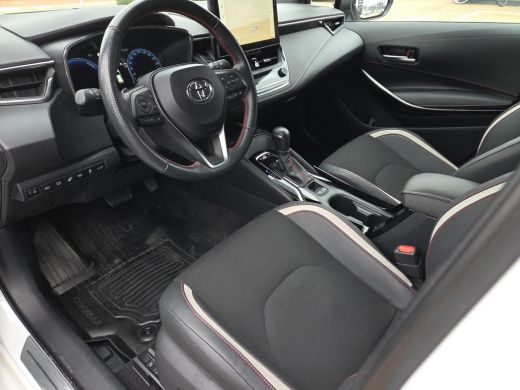 Toyota Corolla Touring Sports Hybrid 200 GR Sport | Apple CarPlay | Head-Up | Navigatie | Rijklaar incl. garantie | ActivLease financial lease