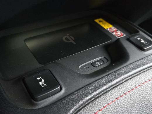 Toyota Corolla Touring Sports Hybrid 200 GR Sport | Apple CarPlay | Head-Up | Navigatie | Rijklaar incl. garantie | ActivLease financial lease