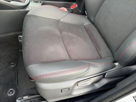 Toyota Yaris 1.5 Hybrid 130 GR Sport ActivLease financial lease