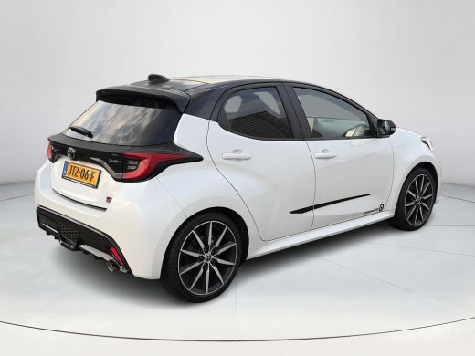 Toyota Yaris 1.5 Hybrid 130 GR Sport ActivLease financial lease