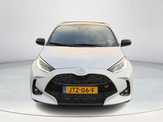 Toyota Yaris 1.5 Hybrid 130 GR Sport ActivLease financial lease