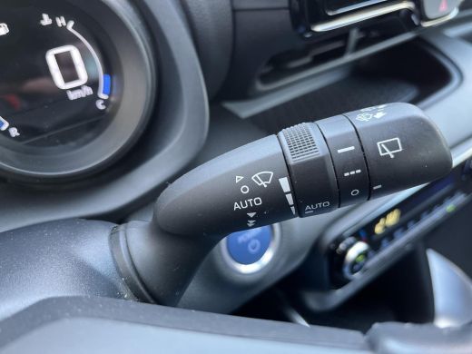 Toyota Yaris 1.5 Hybrid Dynamic | All-in prijs | Automaat | Trekhaak afneembare kogel ActivLease financial lease