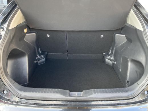 Toyota Yaris Cross 1.5 Hybrid Active ActivLease financial lease