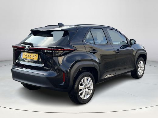 Toyota Yaris Cross 1.5 Hybrid Active ActivLease financial lease