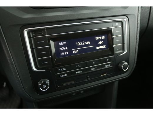 Volkswagen Caddy 2.0 TDI | Euro 6 | 102PK | Airco | Cruise | Trekhaak | Zwaailamp ActivLease financial lease