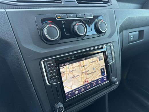 Volkswagen Caddy 2.0 TDI L2H1 Maxi Highline | Automaat | 140 pk  | Navi | LM Velgen | Cruise Controle | ActivLease financial lease