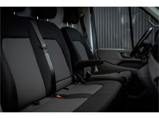 Volkswagen Crafter 35 2.0 TDI L3H3 Exclusive | 177 PK | Automaat | Carplay | Camera | Cruise ActivLease financial lease