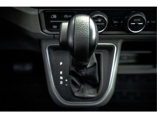 Volkswagen Crafter 35 2.0 TDI L3H3 Exclusive | 177 PK | Automaat | Carplay | Camera | Cruise ActivLease financial lease