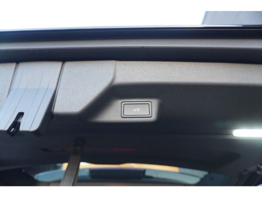 Volkswagen ID. Buzz GTX Limited Edition 340 pk 4-Motion LWB, 7-peroons, Panoramadak, Navigatie, 21" LM Velgen, Adapti... ActivLease financial lease