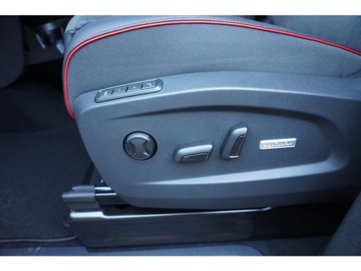 Volkswagen ID. Buzz GTX Limited Edition 340 pk 4-Motion LWB, 7-peroons, Panoramadak, Navigatie, 21" LM Velgen, Adapti... ActivLease financial lease