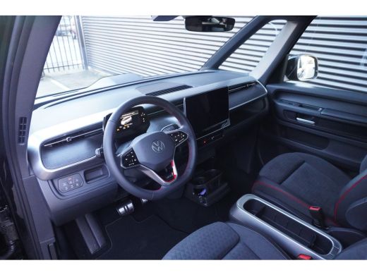 Volkswagen ID. Buzz GTX Limited Edition 340 pk 4-Motion LWB, 7-peroons, Panoramadak, Navigatie, 21" LM Velgen, Adapti... ActivLease financial lease