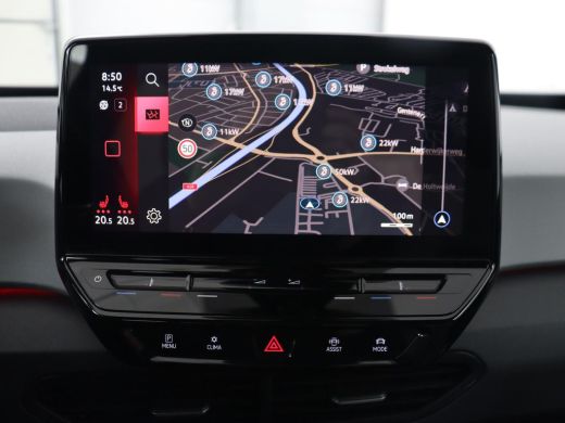 Volkswagen ID.3 First Plus 58 kWh | Trekhaak | Stoel & stuurverwarming | Camera | Adaptive cruise | Sfeerverlicht... ActivLease financial lease