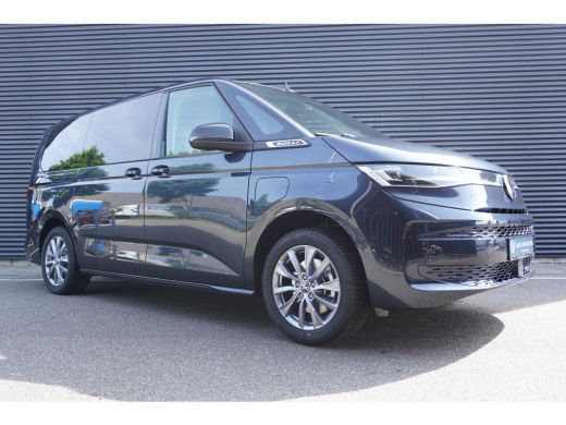 Volkswagen Multivan 1.5 eHybrid L2 Bulli Edition 4-Motion, IQ Light koplampen, 7-persoons Vis-a-Vis, Navigatie, Trekhaak ActivLease financial lease