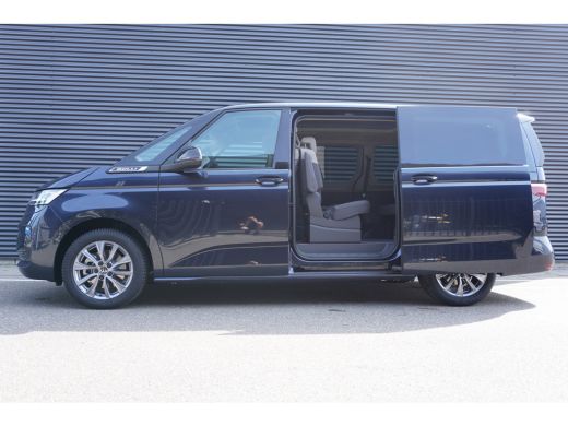 Volkswagen Multivan 1.5 eHybrid L2 Bulli Edition 4-Motion, IQ Light koplampen, 7-persoons Vis-a-Vis, Navigatie, Trekhaak ActivLease financial lease