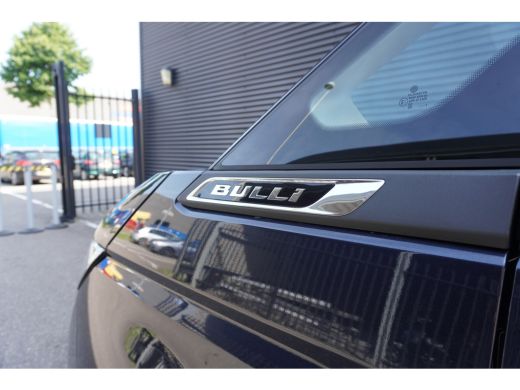 Volkswagen Multivan 1.5 eHybrid L2 Bulli Edition 4-Motion, IQ Light koplampen, 7-persoons Vis-a-Vis, Navigatie, Trekhaak ActivLease financial lease