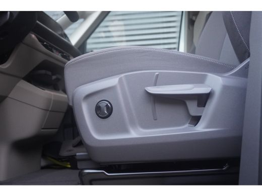 Volkswagen Multivan 1.5 eHybrid L2 Bulli Edition 4-Motion, IQ Light koplampen, 7-persoons Vis-a-Vis, Navigatie, Trekhaak ActivLease financial lease