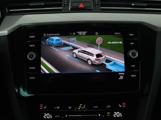 Volkswagen Passat 1.4 TSI PHEV GTE | Trekhaak | Stoelverwarming | Massage | Camera | Carplay | Navigatie | Adaptive... ActivLease financial lease