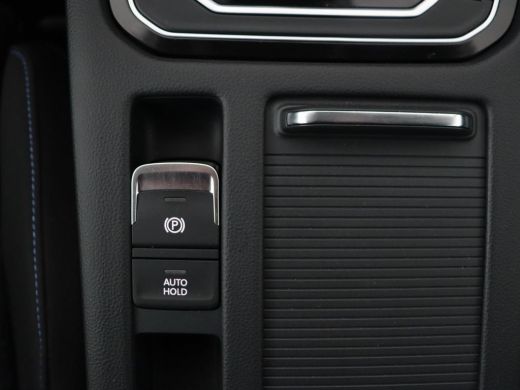 Volkswagen Passat 1.4 TSI PHEV GTE | Trekhaak | Stoelverwarming | Massage | Camera | Carplay | Navigatie | Adaptive... ActivLease financial lease